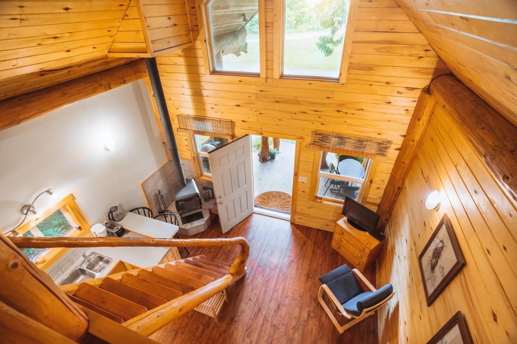 Bella Coola Grizzly Tours And Resort Hagensborg Ngoại thất bức ảnh