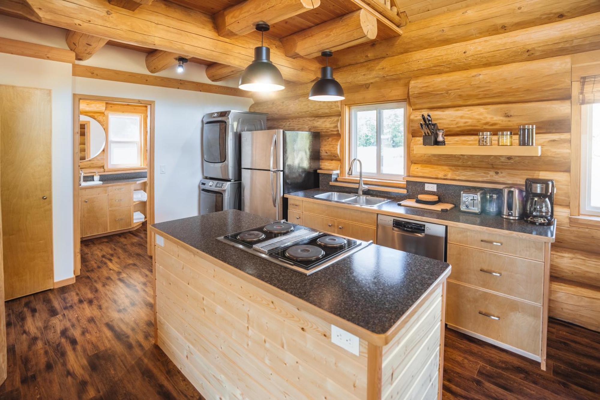 Bella Coola Grizzly Tours And Resort Hagensborg Ngoại thất bức ảnh