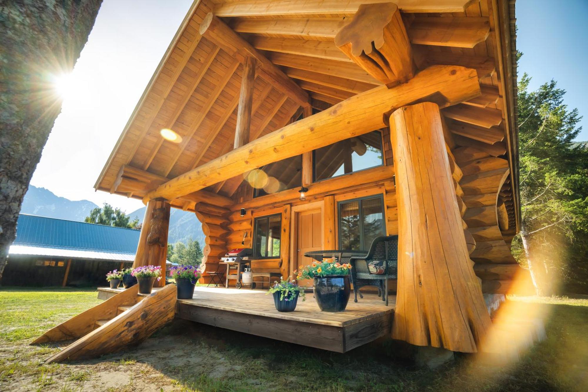 Bella Coola Grizzly Tours And Resort Hagensborg Ngoại thất bức ảnh